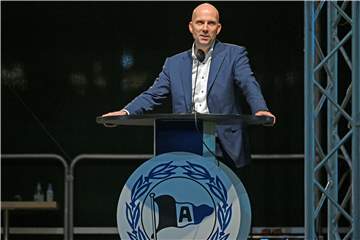 Auf der Mitgliederversammlung am Montag wurde Dr. Maurice Eschweiler aus Stadtlohn zum Vizepräsidenten von Arminia Bielefeld gewählt.