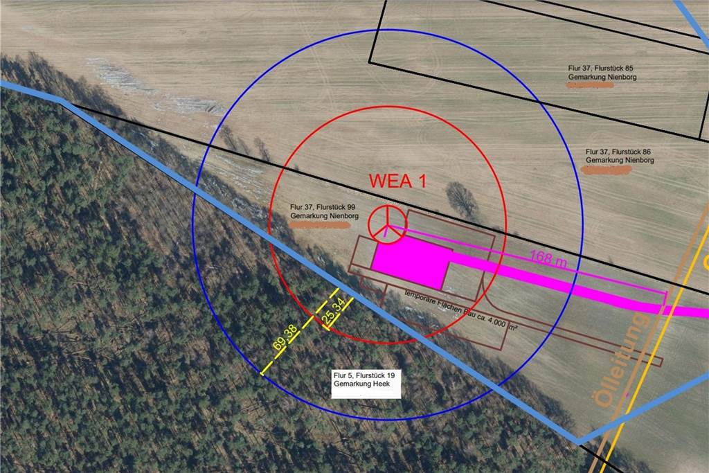 Antrag auf neue Windkraftanlage enthält kritischen Aspekt Auf der Planskizze sieht man, dass die Rotorblätter der geplanten Windkraftanlage den angrenzenden Wald überstreichen.