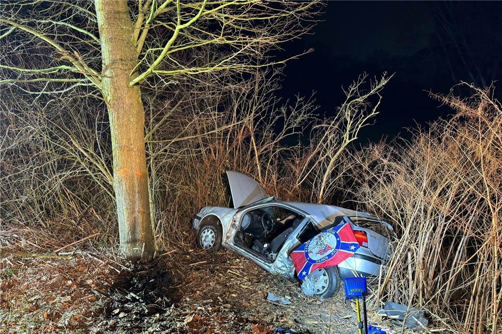 Glatte Straßen sorgten für Unfälle und Einschränkungen auf den Straßen