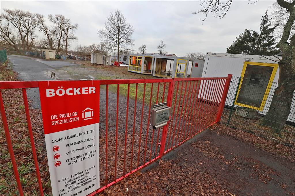 Neues Diner „Route 66“ in Rünthe wartet auf Baugenehmigung Auf diesem Grundstück an der Rünther Straße will Alfons Böcker das neue „Route 66“ bauen.