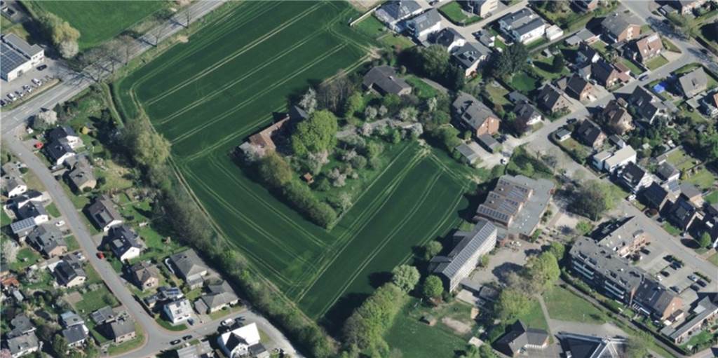38 Grundstücke: Weiteres Neubaugebiet in Dorsten auf den Weg gebracht Auf dieser Grünfläche sollen die 60 Wohneinheiten entstehen.