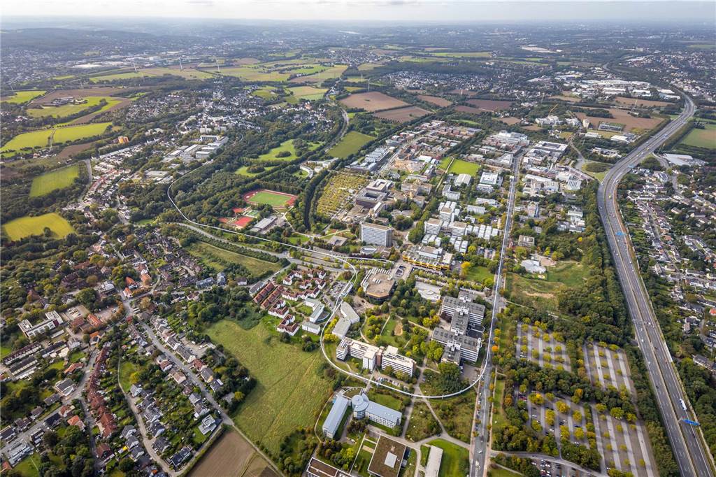 Uni soll in Dortmunds City ziehen, schlägt Cityring-Chef Tobias Heitmann vor Auf einem Campus zwischen Dorstfeld und Eichlinghofen sind die TU Dortmund und ein Teil der Fachhochschule Dortmund angesiedelt.