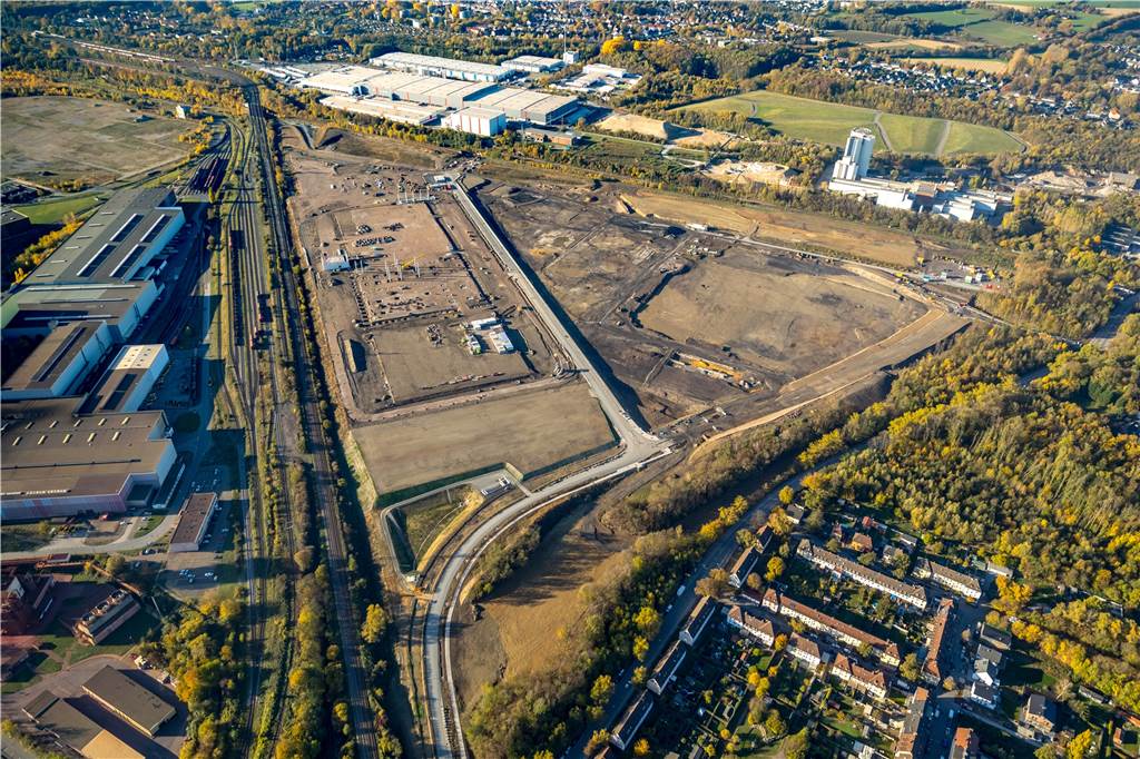 Phoenix-See, Wilo, Hauptbahnhof: So geht es auf Dortmunds größten Baustellen weiter Auf einem Teilstück der früheren Sinteranlage der Westfalenhütte entsteht das neue Rewe-Zentrallager.