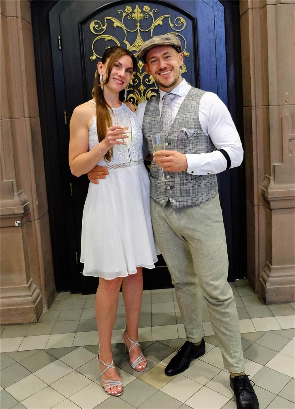 Meike und Gesi heiraten: Von New York zur Party nach Recklinghausen Die Eheleute Meike Händel und Gesi Gesterkamp nach ihrer Trauung im Rathaus Recklinghausen