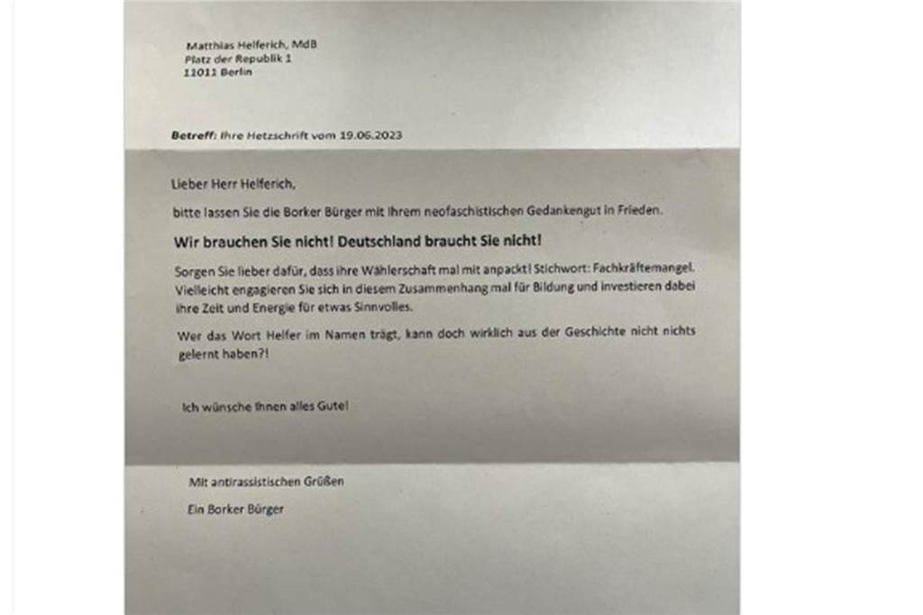 AfD-Politiker verteilt Flyer in Bork: Ein Borker Bürger antwortet ihm Auf Facebook ist der Brief des Borker Bürgers zu sehen. Darin fordert er Helferich auf, seine Hetze zu unterlassen.