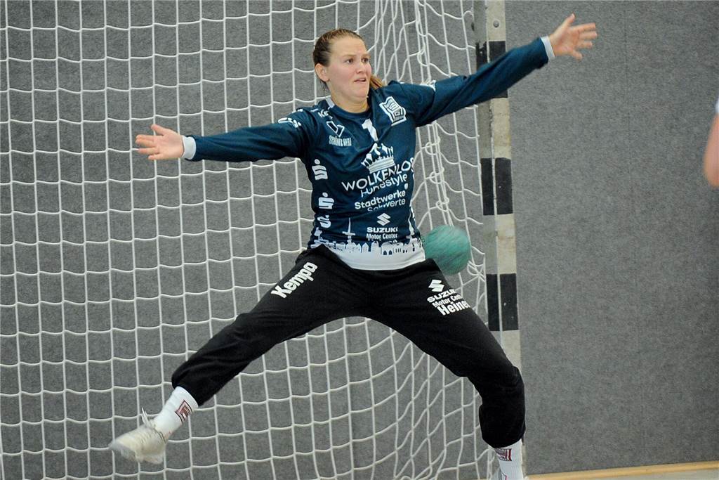 Auf HSG-Torhüterin Julia Stang dürfte im Lokalduell gegen den ASC 09 Dortmund viel Arbeit zukommen.
