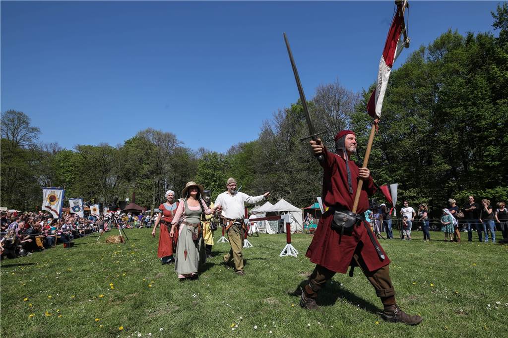 Mittelalter-Spektakel: Fest kommt Ostern mit neuer Show zur Hohensyburg Auf Markt und Fest gibt es viel zu sehen und zu entdecken.