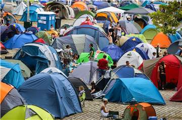 Auf öffentlichen Plätzen zu campen ist eigentlich untersagt. Für Festivals wie das Juicy Beats macht die Stadt aber Ausnahmen.