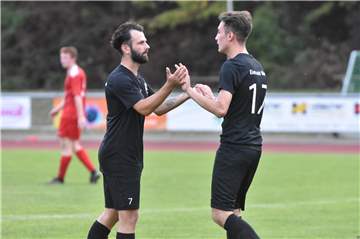 Auf Platz zwei und drei der Torjägerliste der Kreisliga A: Die Eintracht-Goalgetter Abdullah Sahin (l.) und Serkan Adas.