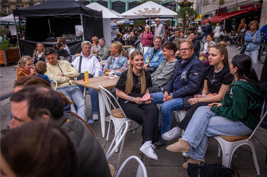Auf vielen Bühnen in der Innenstadt gab es ab dem Nachmittag Musik.