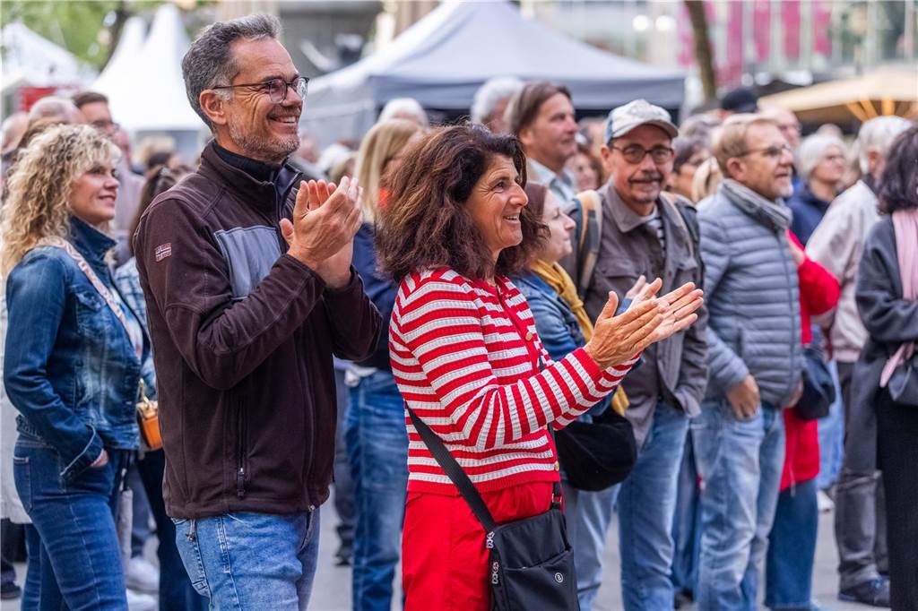 Auf vielen Bühnen in der Innenstadt gab es ab dem Nachmittag Musik.