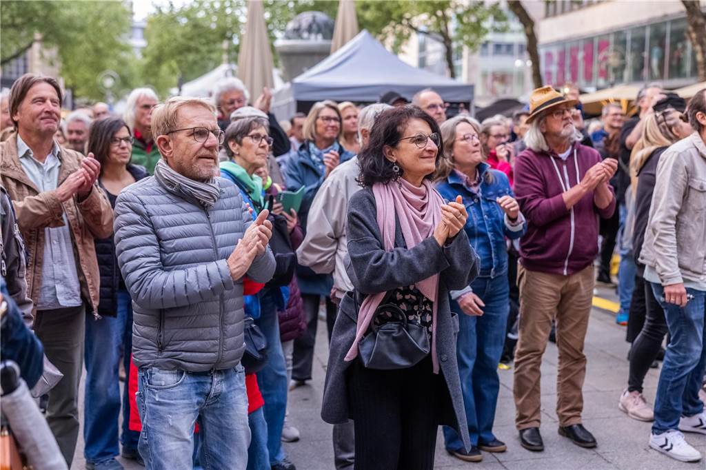 Auf vielen Bühnen in der Innenstadt gab es ab dem Nachmittag Musik.