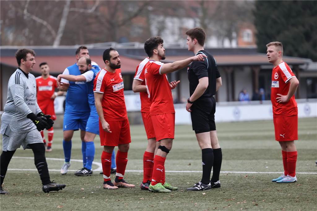 Auf Wiedergutmachung für das 3:4 des Hinspiels war der FC Frohlinde am zweiten Rückrundenspieltag der Bezirksliga bei BW Huckarde aus. Das gelang mit einem 3:1-Sieg mit zwei Toren von Omar Demir.