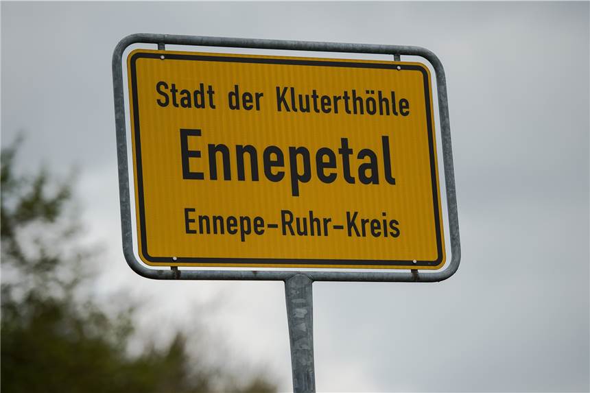 Erhöhte PCB-Werte: Bluttest für Hunderte Frauen und Kinder in Ennepetal Aufgrund erhöhter PCB-Werte in Ennepetal im südlichen Ruhrgebiet sollen hunderten Kindern und jüngeren Frauen spezielle Bluttests angeboten werden.
