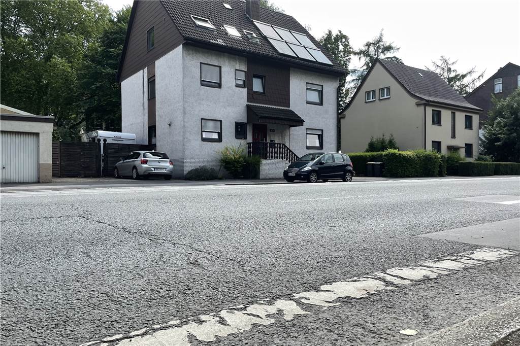 Anwohner in Dortmund müssen mit Glück doch nicht für Straßenumbau zahlen Aufgrund neuer Förderrichtlinien des Landes NRW werden die Konten der Anlieger in Sachen Straßenumbau voraussichtlich geschont.