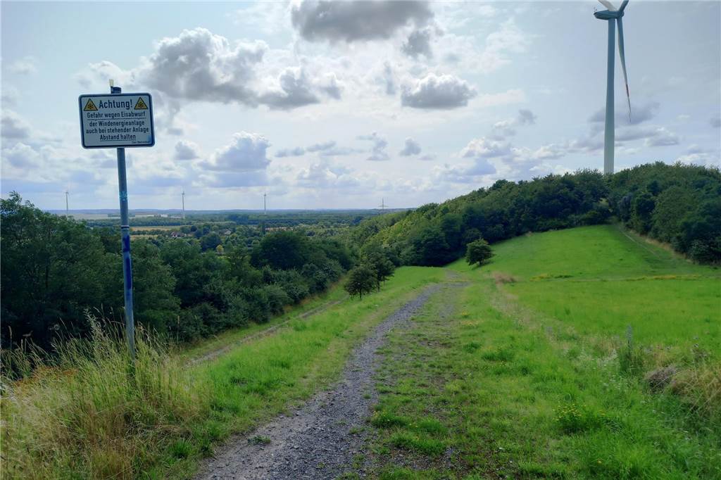 Aufstieg zur Halde Brambauer.