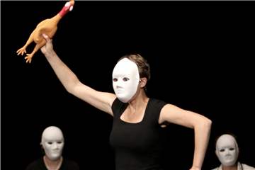 Aufstrebende junge Künstler standen im Heinz-Hilpert-Theater auf der Bühne. Die Themen, die die Jugendlichen präsentierten, waren breit gefächert.