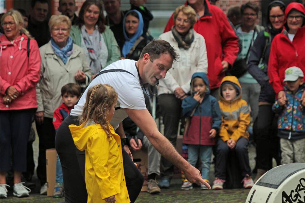 Auftakt des Straßenfestivals Werne 2023 am Freitagnachmittag.