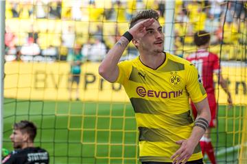 Auftrag erfüllt! Maximilian Philipp bejubelt seinen Treffer zum 3:0.