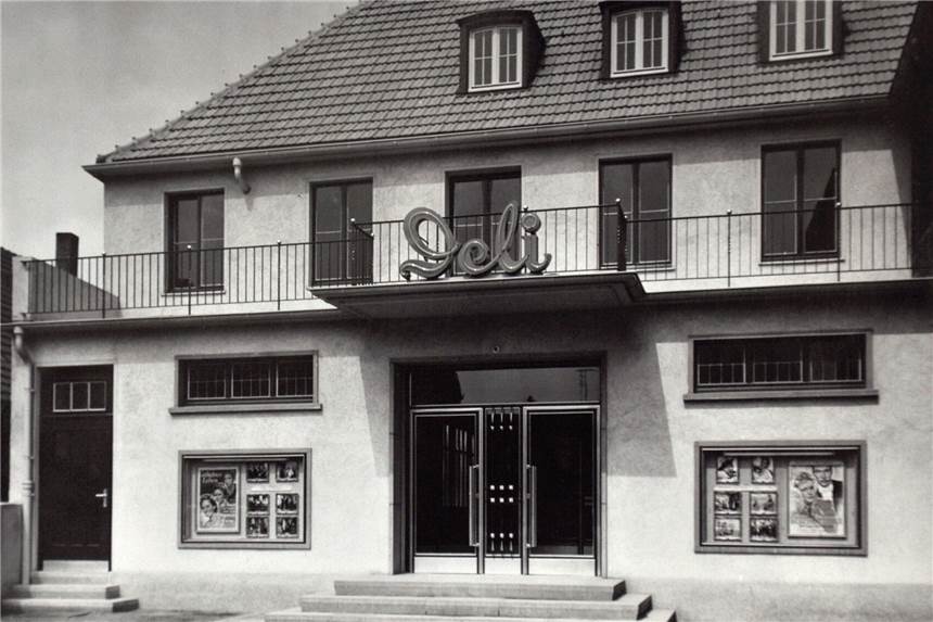 Wieder ein Kino in Haltern? – Bürger sollten sich nichts vormachen Aus dem Archiv: 1954 wurde das "Deli-Theater" an der Mühlenstraße in Haltern in Betrieb genommen.