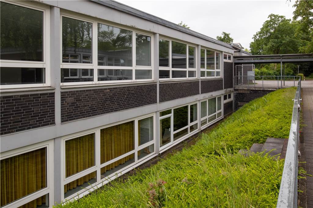 Gymnasium Stadtlohn wird saniert und fit gemacht fürs digitale Zeitalter Aus den 1960er-Jahren stammt dieser Gebäudeteil des Geschwister-Scholl-Gymnasiums.