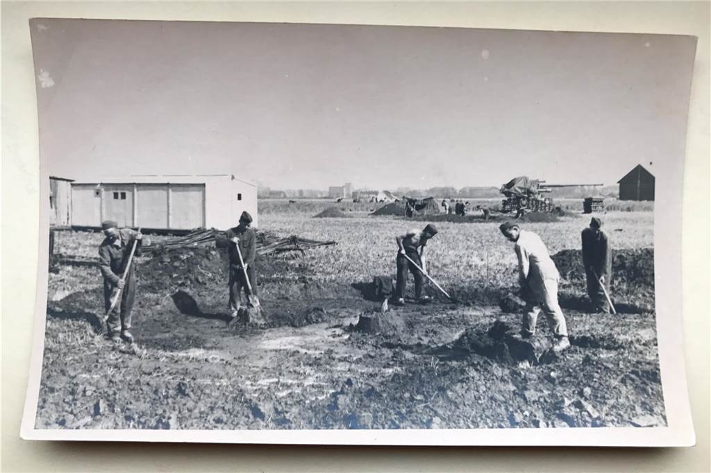 Seltene Bilder aus dem Todeslager Auschwitz tauchten in Castrop-Rauxel auf
