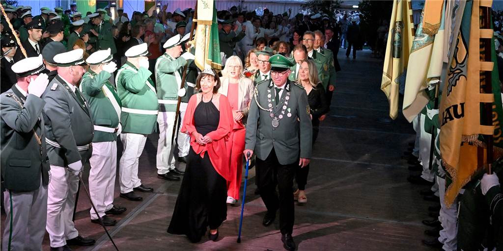Atmosphäre bestens: Gemeindeschützenfest in Nordkirchen wie gemalt Ausgelassen haben die drei Schützenvereine aus Nordkirchen, Südkirchen und Capelle beim Jubiläumsschützenfestes gefeiert.