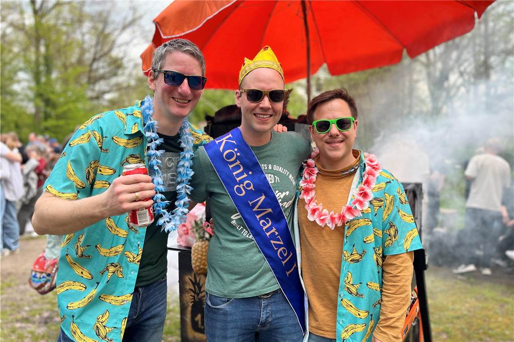 Die 50 schönsten Bilder vom 1. Mai in Haltern: Marktplatz, Lakeside Inn und Westuferpark Ausgelassene Stimmung am 1. Mai in Haltern am See.