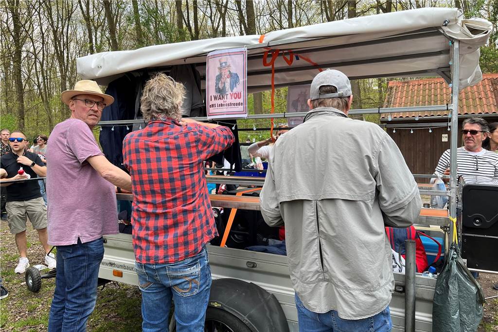 Die 50 schönsten Bilder vom 1. Mai in Haltern: Marktplatz, Lakeside Inn und Westuferpark Ausgelassene Stimmung am 1. Mai in Haltern am See.