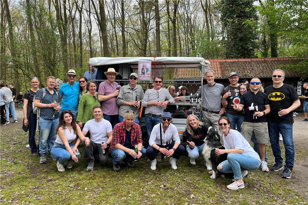 Die 50 schönsten Bilder vom 1. Mai in Haltern: Marktplatz, Lakeside Inn und Westuferpark Ausgelassene Stimmung am 1. Mai in Haltern am See.