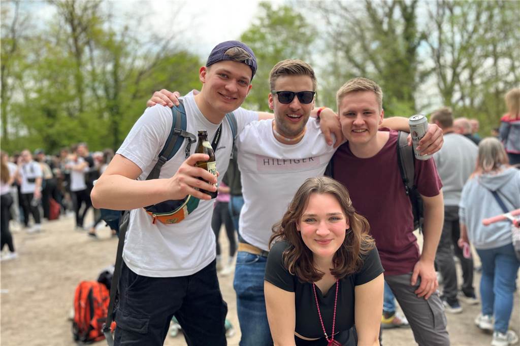 Die 50 schönsten Bilder vom 1. Mai in Haltern: Marktplatz, Lakeside Inn und Westuferpark Ausgelassene Stimmung am 1. Mai in Haltern am See.