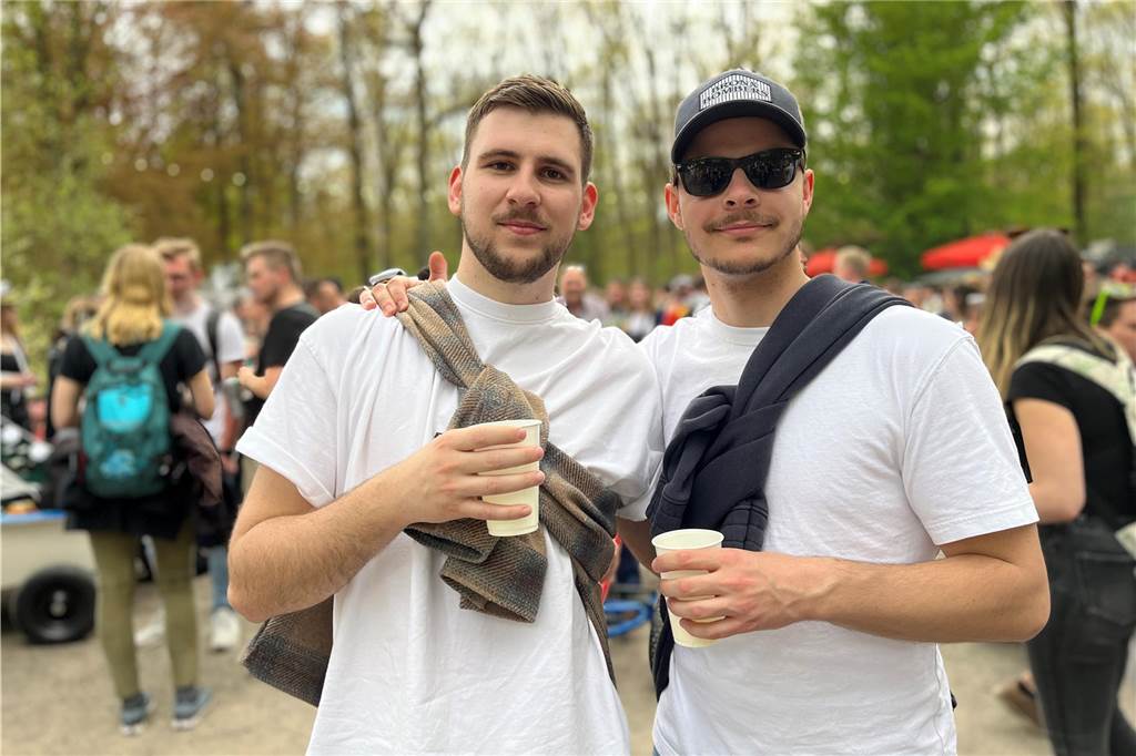 Die 50 schönsten Bilder vom 1. Mai in Haltern: Marktplatz, Lakeside Inn und Westuferpark Ausgelassene Stimmung am 1. Mai in Haltern am See.