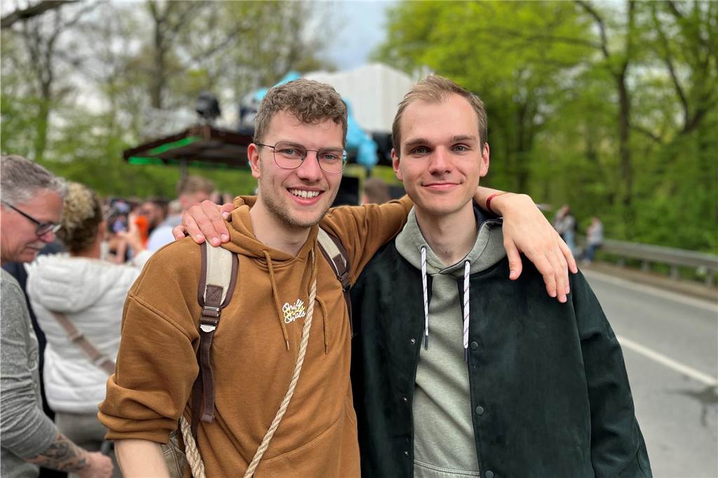 Die 50 schönsten Bilder vom 1. Mai in Haltern: Marktplatz, Lakeside Inn und Westuferpark Ausgelassene Stimmung am 1. Mai in Haltern am See.