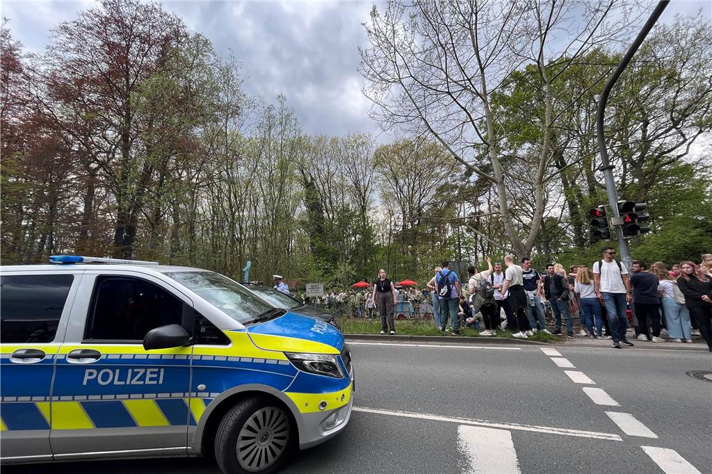Die 50 schönsten Bilder vom 1. Mai in Haltern: Marktplatz, Lakeside Inn und Westuferpark Ausgelassene Stimmung am 1. Mai in Haltern am See.