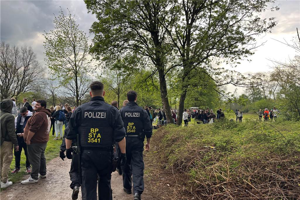Die 50 schönsten Bilder vom 1. Mai in Haltern: Marktplatz, Lakeside Inn und Westuferpark Ausgelassene Stimmung am 1. Mai in Haltern am See.