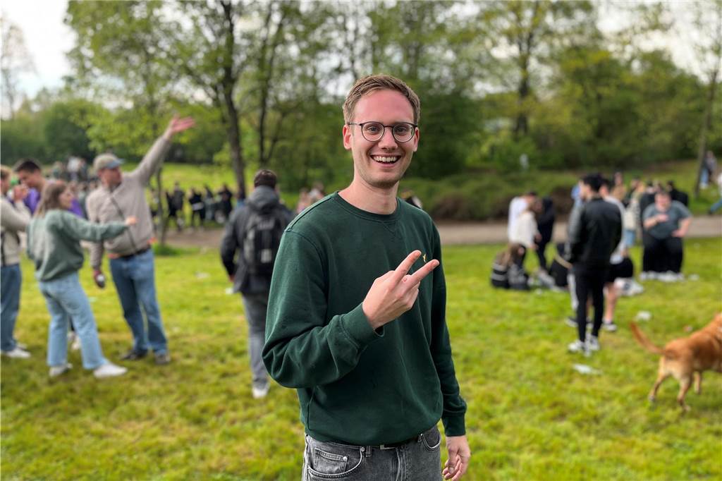 Die 50 schönsten Bilder vom 1. Mai in Haltern: Marktplatz, Lakeside Inn und Westuferpark Ausgelassene Stimmung am 1. Mai in Haltern am See.