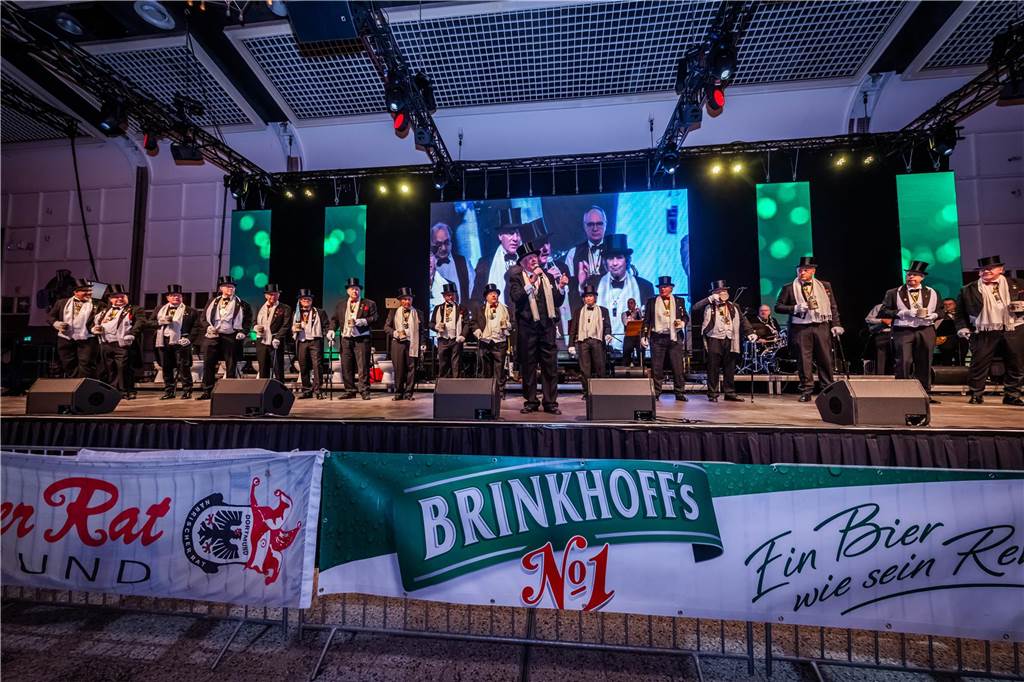 Der närrische Rat lud ein: Das war die 44. Dortmunder Herrensitzung Ausgelassene Stimmung herrschte am 21.1. bei der 44. Herrensitzung des närrischen Rats in der Westfalenhalle.