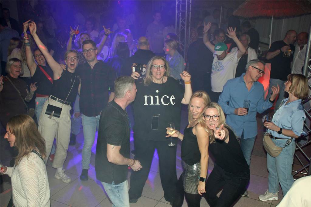 Ausgelassene Stimmung herrschte am Samstagabend bei der "Winter-Ade-Party“ der Bramis.
