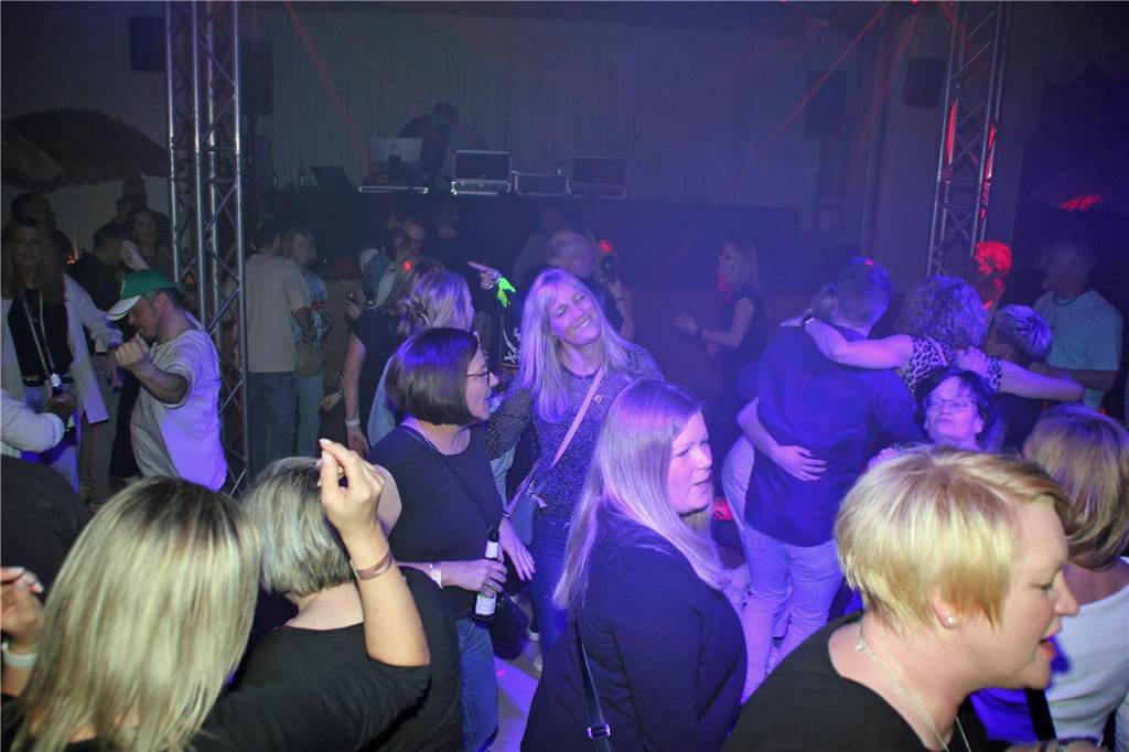 Ausgelassene Stimmung herrschte am Samstagabend bei der "Winter-Ade-Party“ der Bramis.