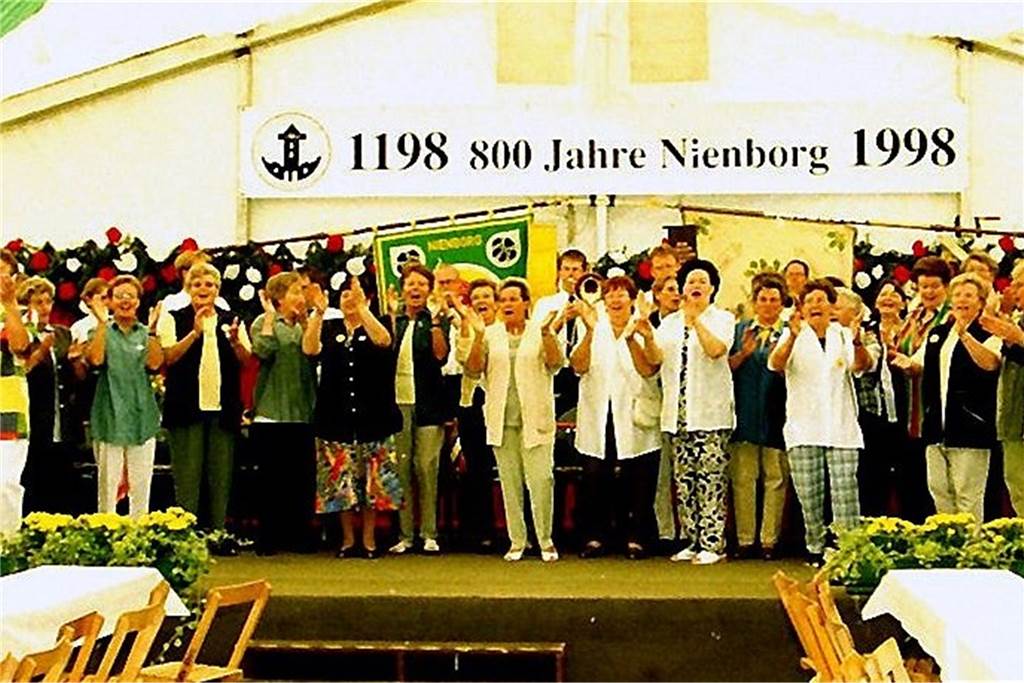 825 Jahre Nienborg: Besonderes Familien-Burgfest zum Ehrentag Ausgelassene Stimmung – so wie bei der 800-Jahr-Feier – ist auch in diesem Jahr garantiert.