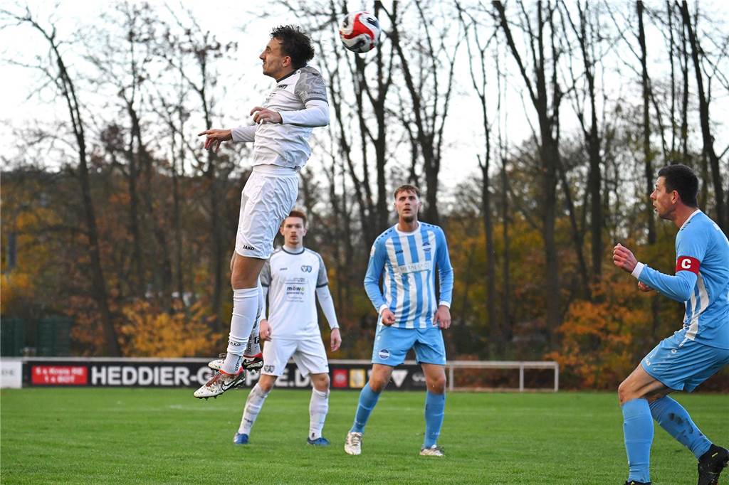 Ausgerechnet gegen das Tabellenschlusslicht Vorwärts Wettringen gab es nach vier ungeschlagenen Spielen die erste Niederlage für den TuS Haltern, der sich mit 0:1 geschlagen geben musste.