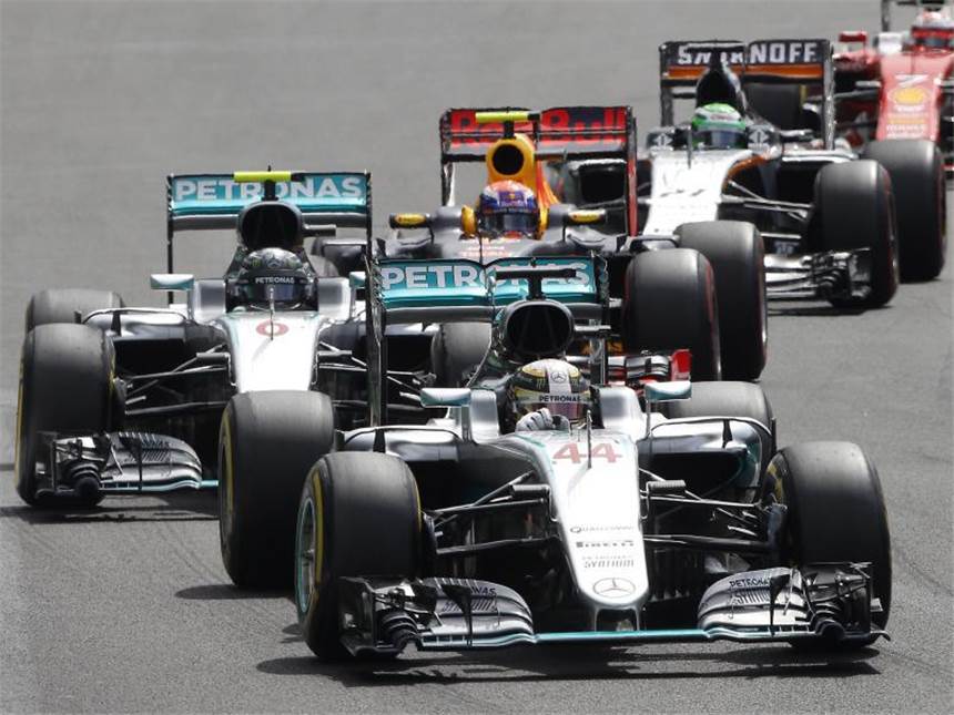 Debatte um freie Fahrt in der Formel 1 Auslegung und Anwendung der Regeln und die Sanktionen bei Regelverletzungen sorgen in der Formel 1 für Diskussion. Foto: Jorge Nunez