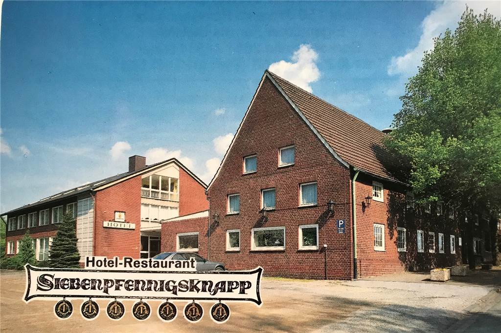 Außenansicht des Siebenpfenninsknapps von früher.