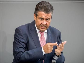 Außenminister Sigmar Gabriel sorgt sich um Arbeitsplätze bei Thyssenkrupp Stahl. Foto: Michael Kappeler