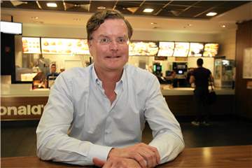 Axel Kirsch führt elf McDonald´s-Restaurant in der Region, davon drei im Kreis Unna. Die Ausgangssperre am Montag machte sich sofort bemerkbar.