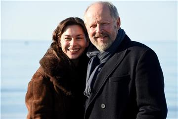 Axel Milberg und Christiane Paul bei den Dreharbeiten zu der „Tatort“-Folge „Borowski und das Land zwischen den Meeren“. Foto: Carsten Rehder