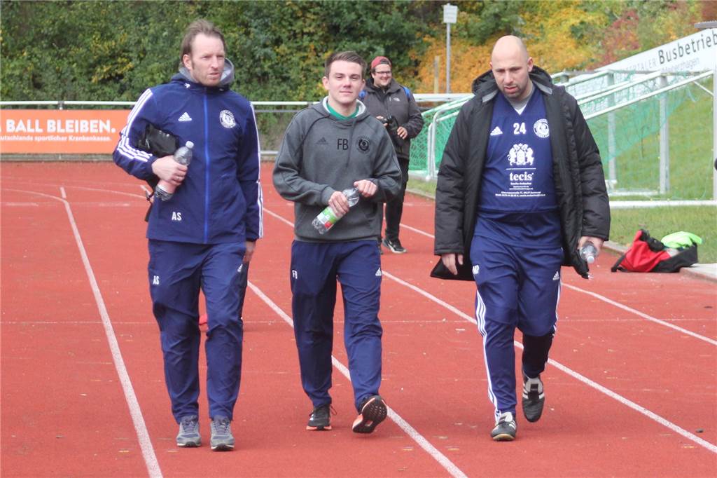 Lüner SV holt „Sechser im Lotto“ Axel Schmeing (l.) und Florian Bartel (M.) kennen sich aus gemeinsamer Zeit beim Holzwickeder SC.