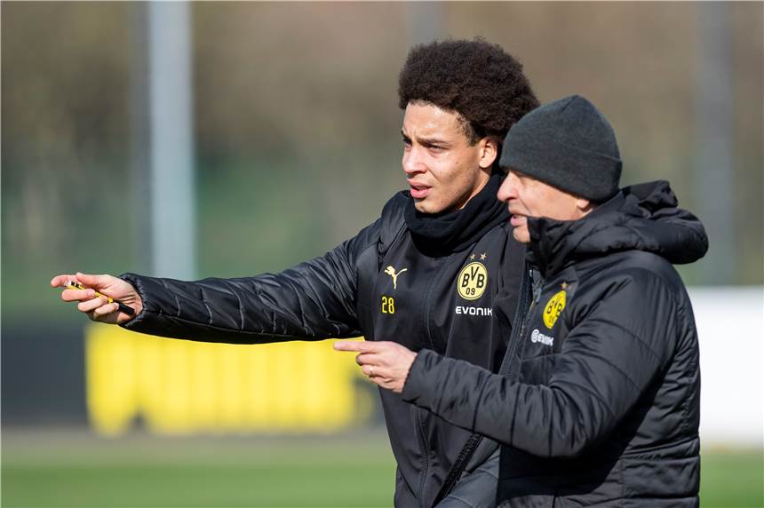 Axel Witsel kann beim BVB „offensiver denken“ - ein neuer Mitspieler macht den Unterschied Axel Witsel kann beim BVB „offensiver denken“ – ein neuer Mitspieler macht den Unterschied