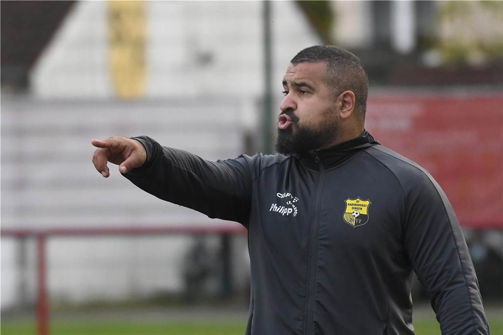 SF-Keeper Marvin Raab fällt lange verletzt aus: Ersatz ist Feldspieler und macht ihm Konkurrenz Aykut Hezer ist Trainer der SF Habinghorst/Dingen.