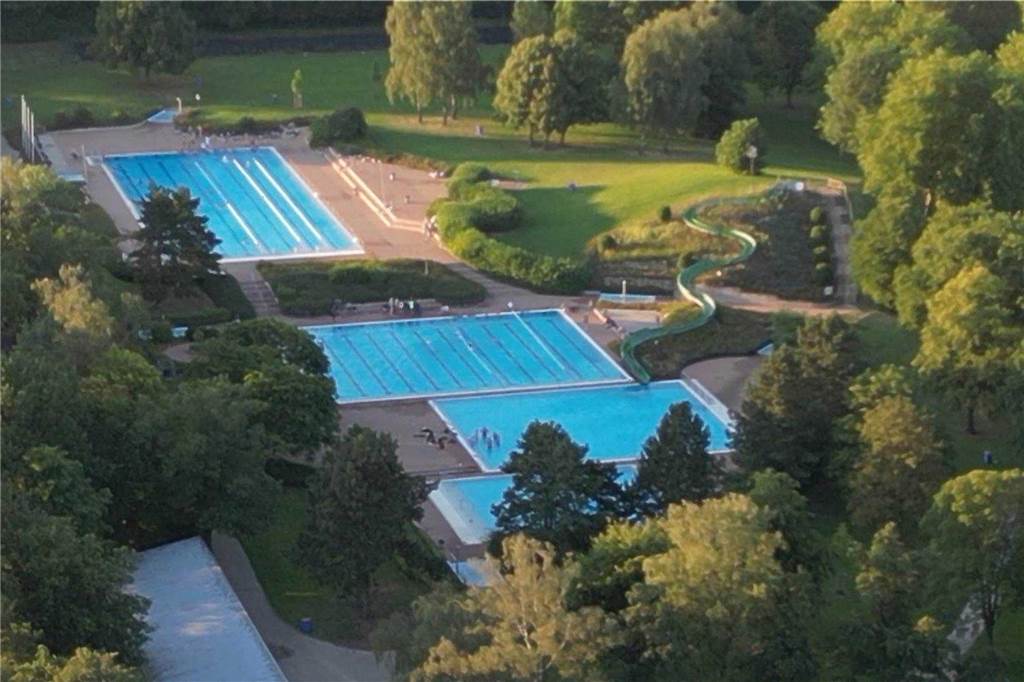 Freibad-Sanierung: So läuft der Schwimmbetrieb in der Bauzeit Freibad Cappenberger See aus der Luft